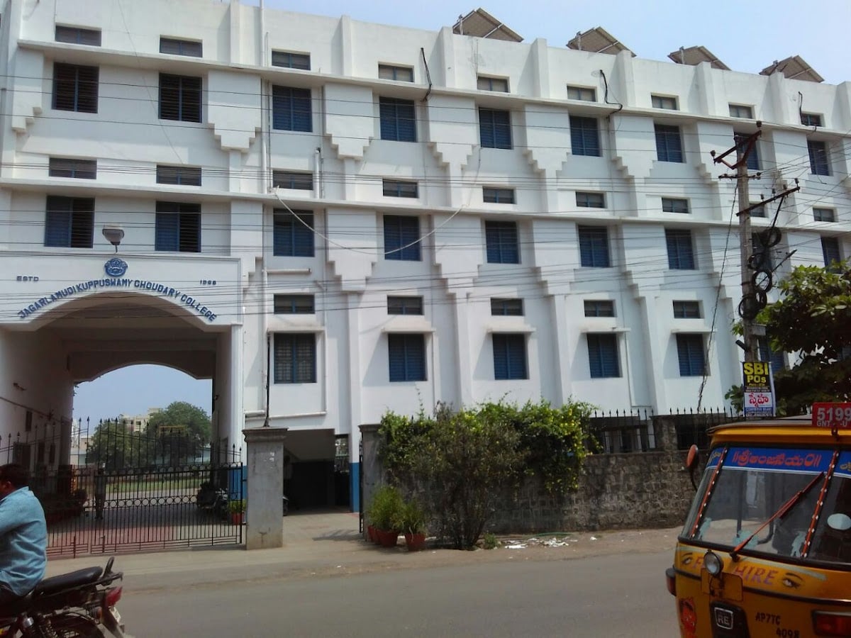 S.S.MOTORS,Jkc college road,Guntur — photo by In Dra