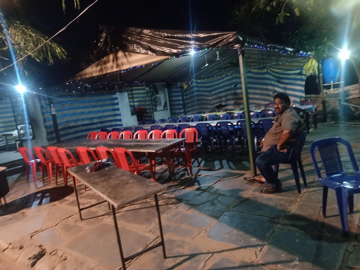 Subanalla Biryani Point — photo by Khadar Sd