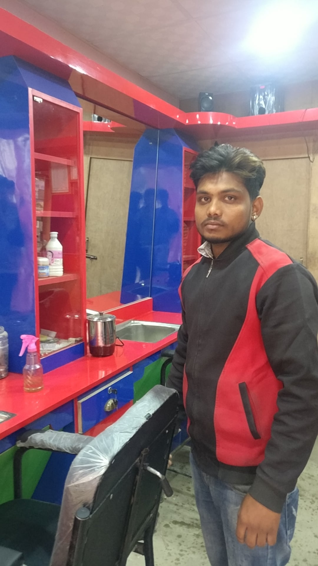 Subodh Gents Parlour — photo by Biraj Khanal