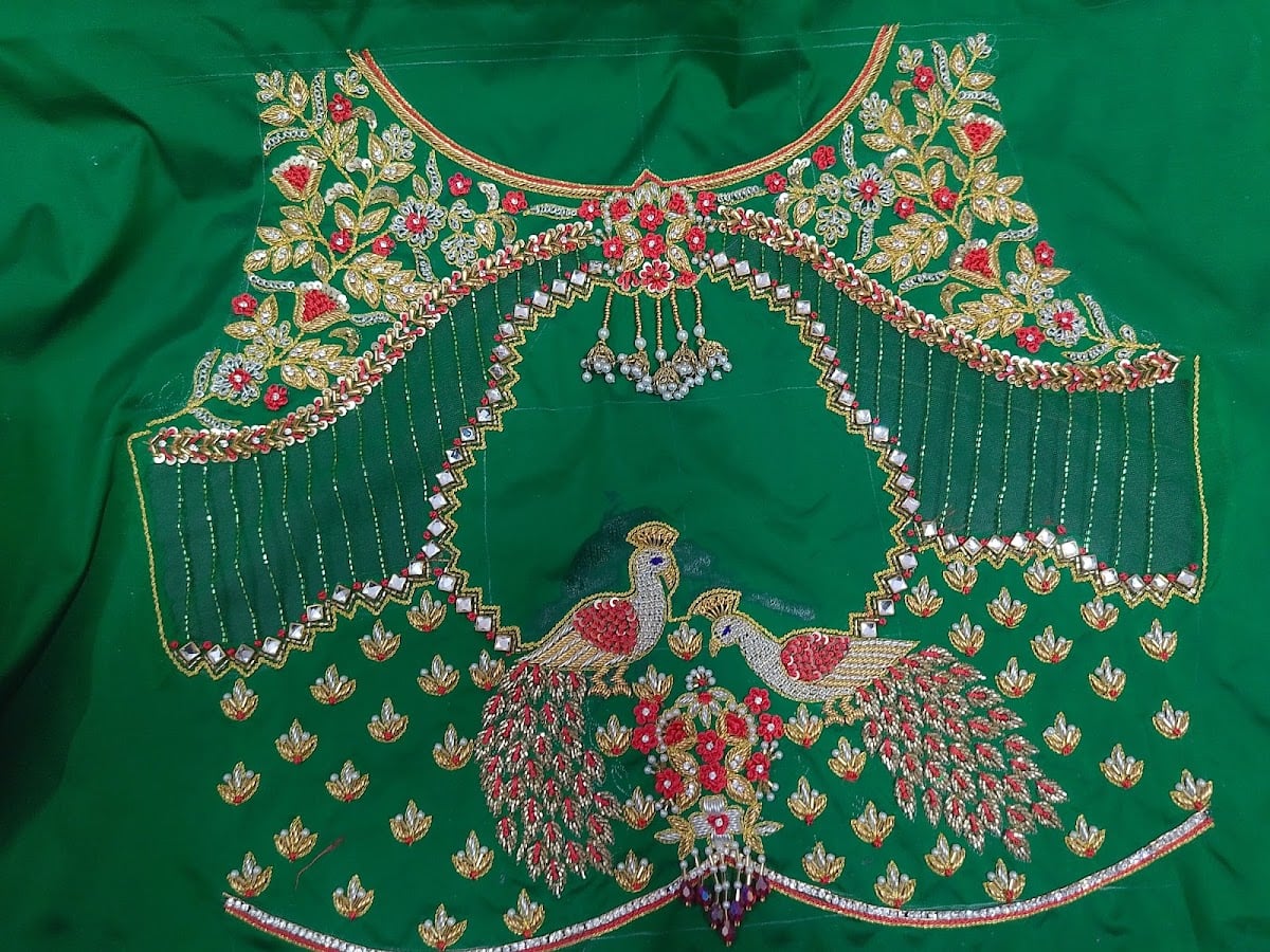 Suraj Computer Embroidery,maggam and tailoring Shop — photo by Masthanib Shaik