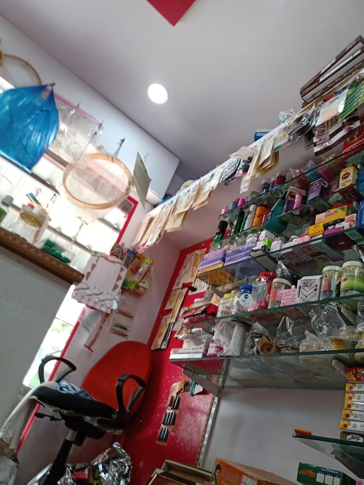Suvarchala Fancy And Gift Articles — photo by P.Pardhu Naidu