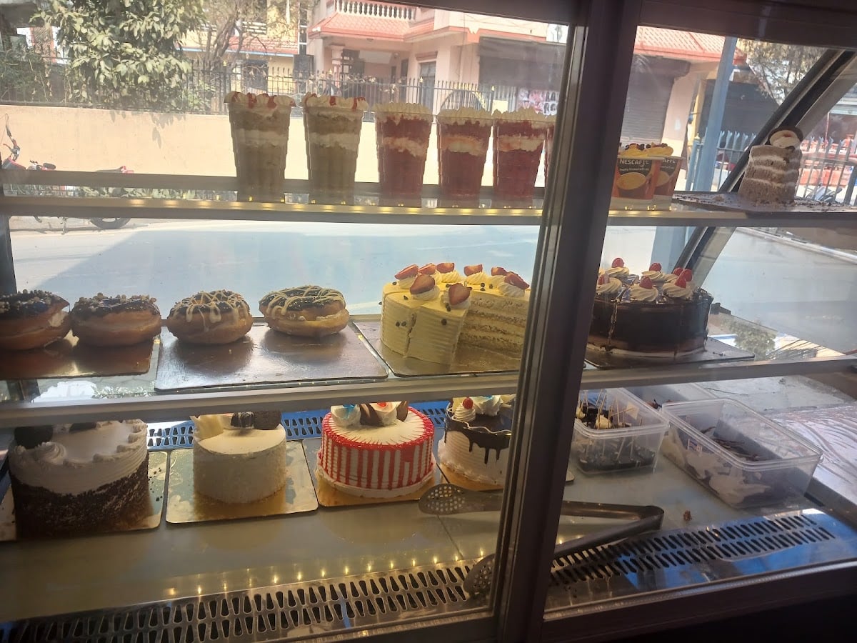 Tapaiko fresh bakery and cake shop — photo by Namaste Cake Koseli