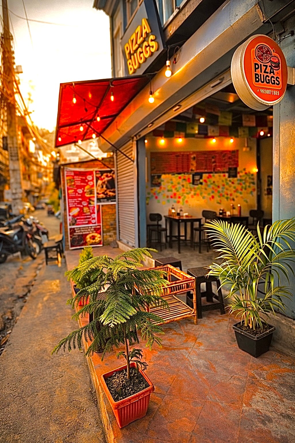 TAPARI MOMO By Pizza Buggs — photo by TAPARI MOMO By Pizza Buggs