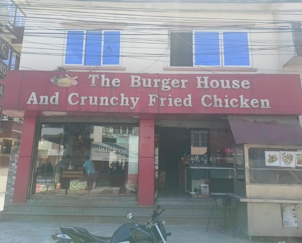 The Burger House & Crunchy Fried Chicken - Kadaghari khasimod — photo by The Burger House & Crunchy Fried Chicken - Kadaghari khasimod