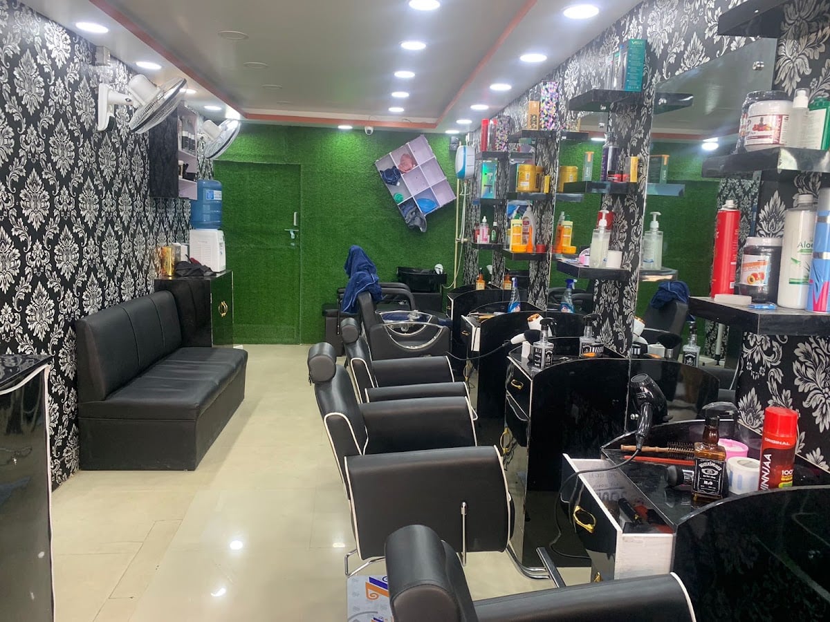 THE KAVRE CUTS SALOON — photo by THE KAVRE CUTS SALOON
