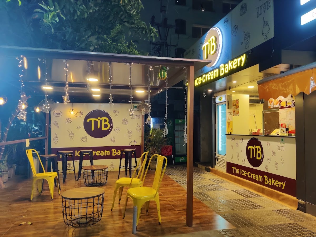 TIB - The Ice-Cream Bakery- Vijayawada — photo by Mukti Swaroop Pradhan