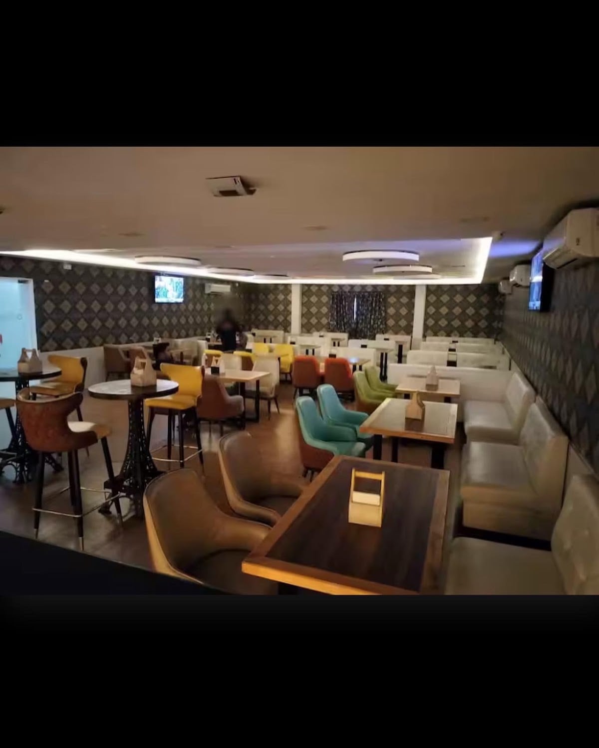 Tonique Bar & Restaurant — photo by Tonique Bar & Restaurant