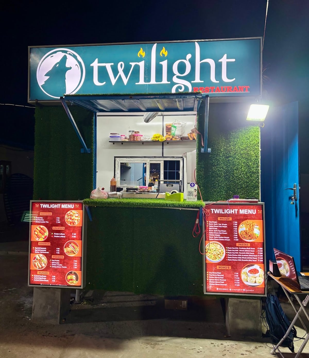 Twilight Restaurant Mangalagiri — photo by Anil Muvva