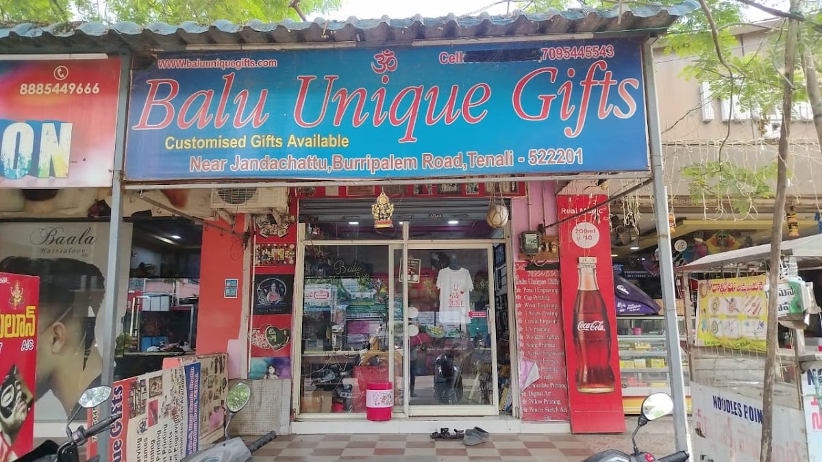 Unique gifts — photo by Balu unique gifts