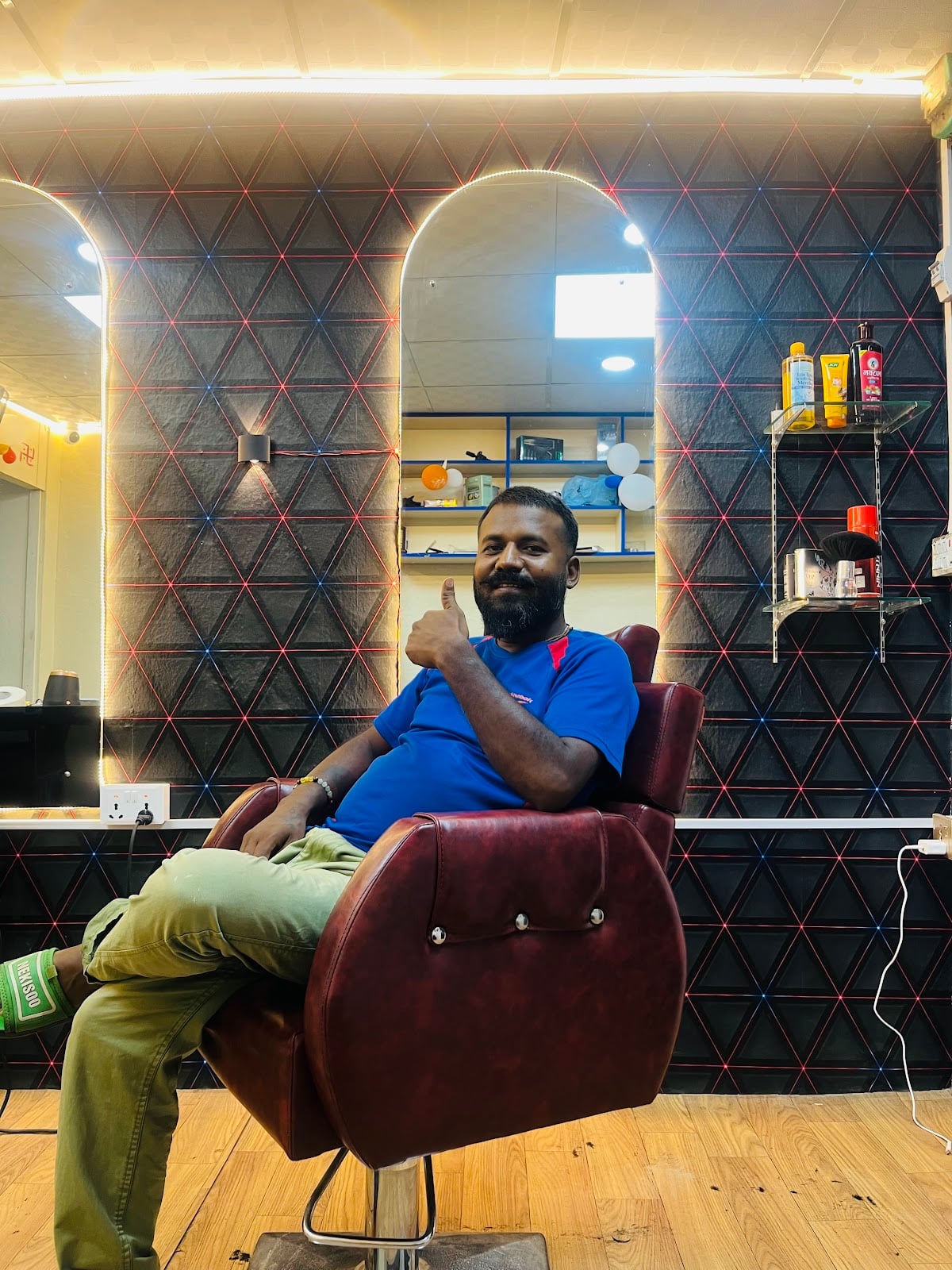 Unique hair dresser gents parlour-3 — photo by Unique hair dresser gents parlour-3