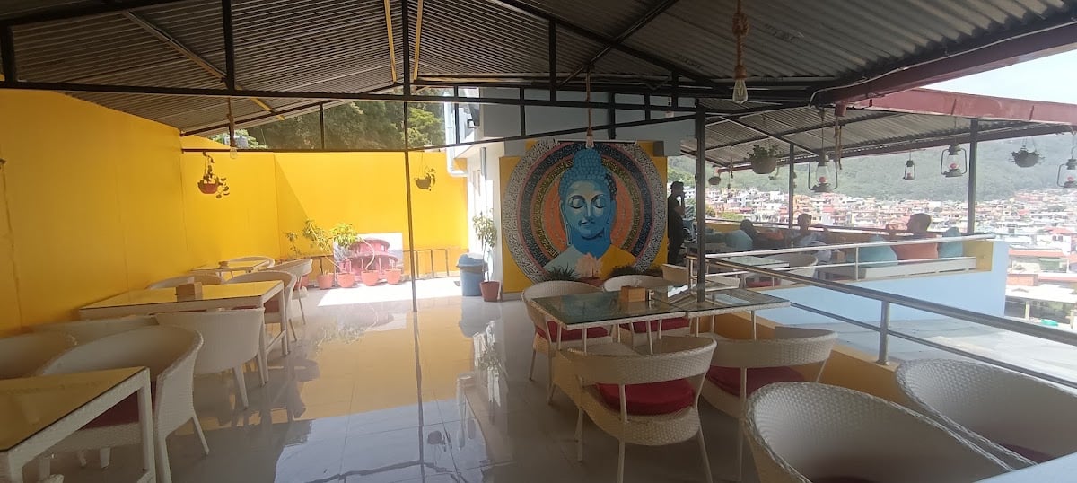 Uurit Eem Restaurant — photo by sònia suarez