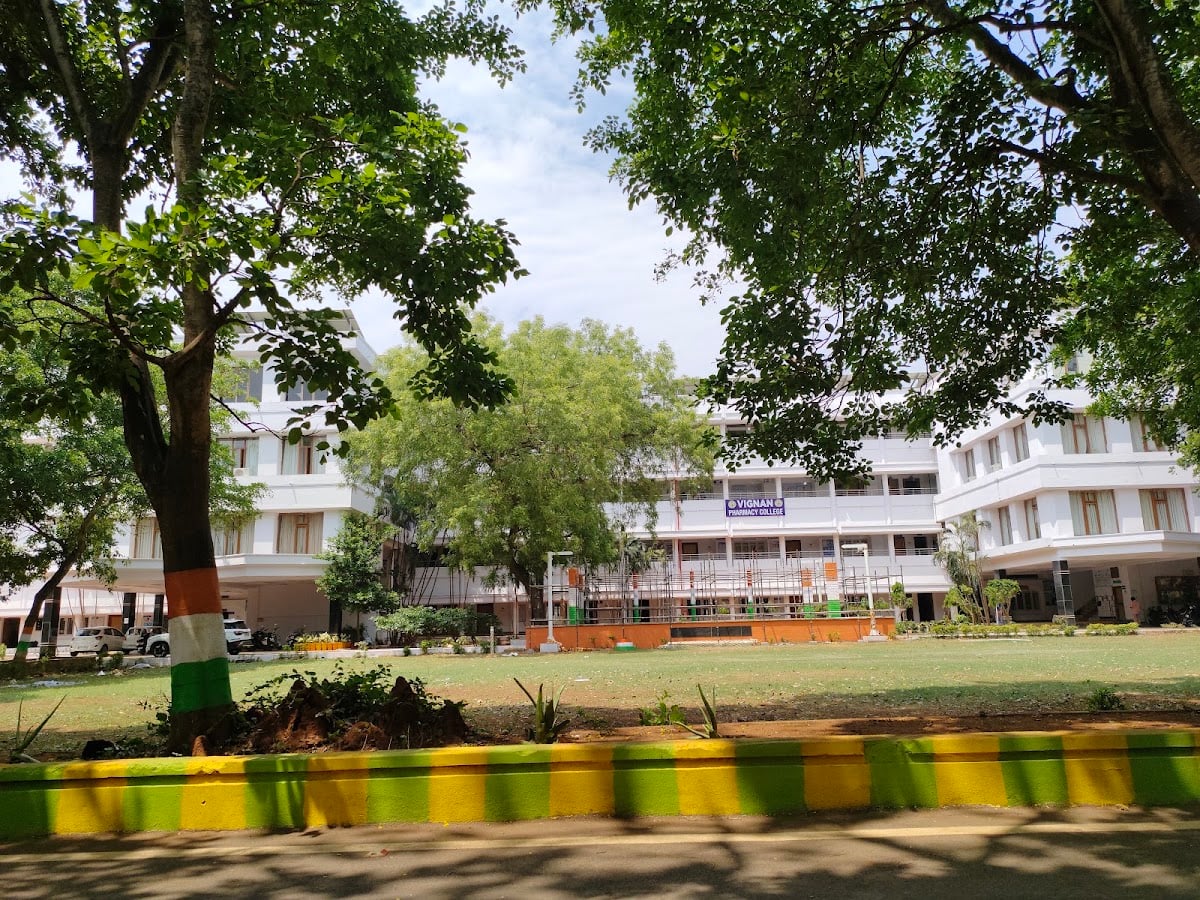 Vignan Pharmacy College, — photo by Vamsi Sai Krishna