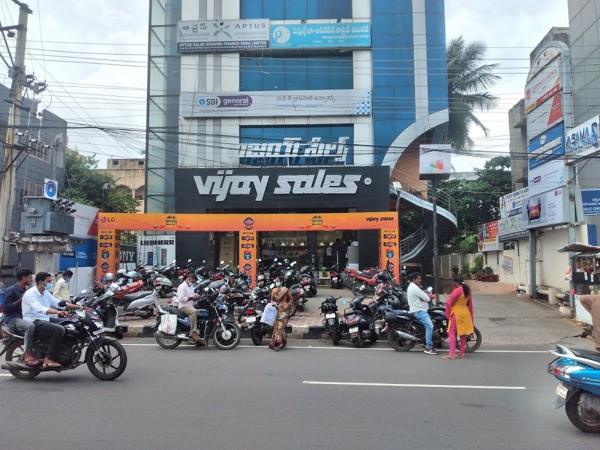 VIJAY SALES - VIJAYAWADA — photo by ummadisetty