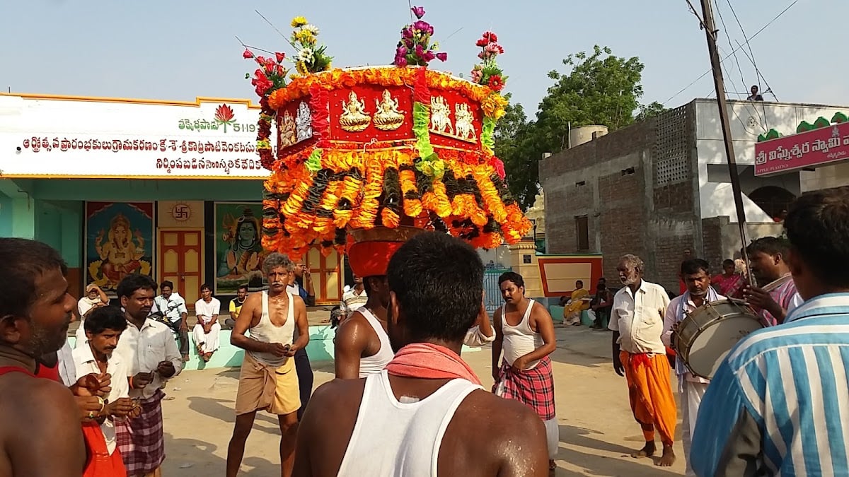 VLI SUNJITH — photo by jayaram krishna