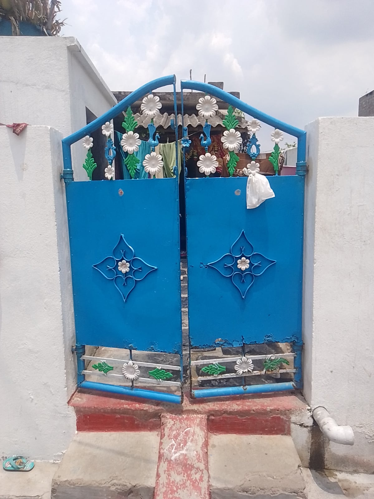 Yadav Bazar — photo by Venkatlokesh Naga