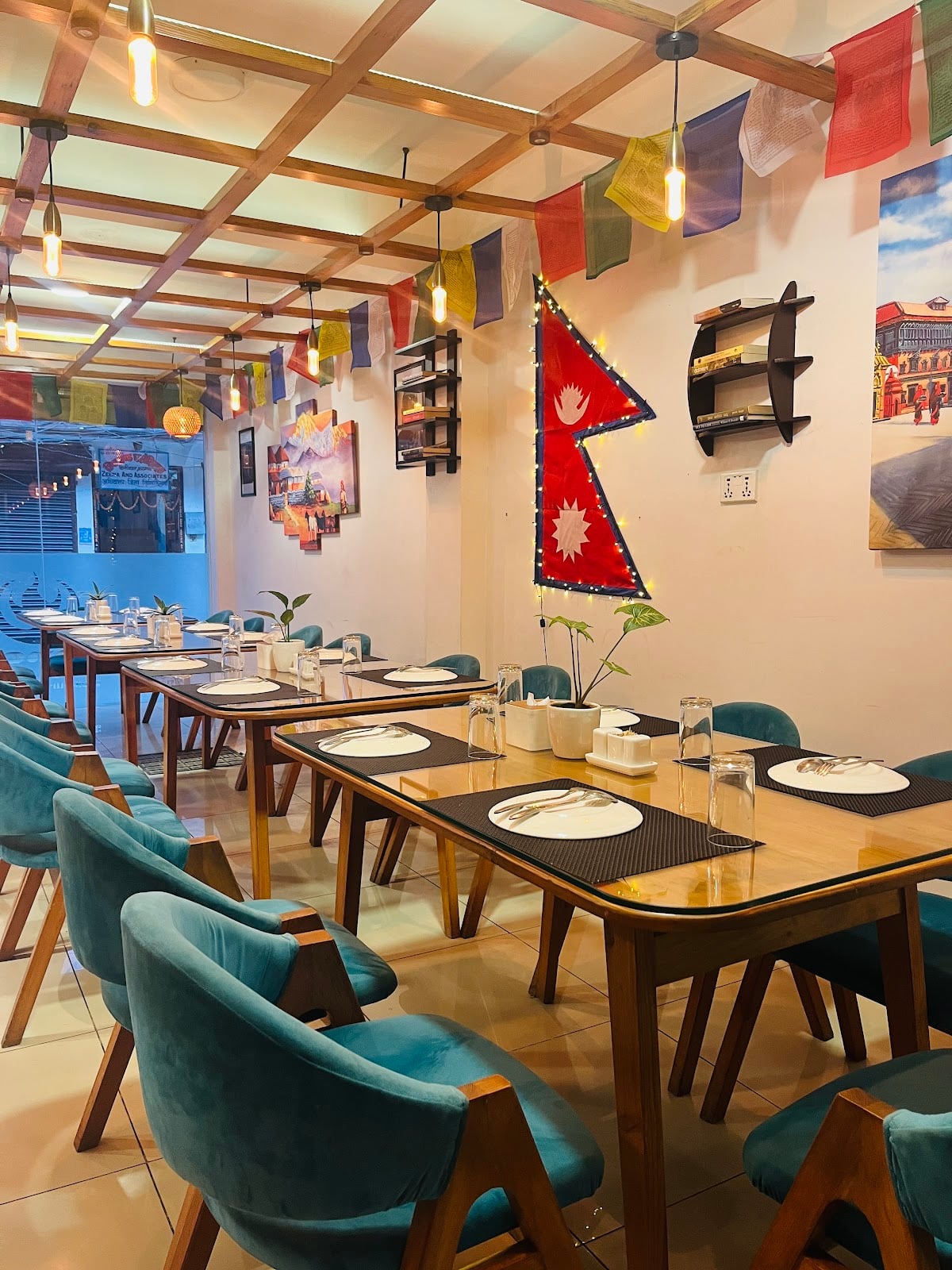 Yarsa Restaurant and Cafe — photo by tenzu