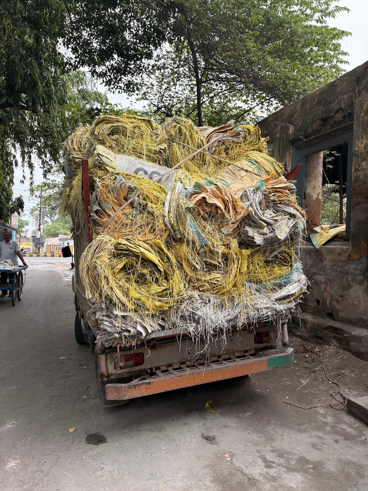 Zameer Gunnies & Cement Bags Merchants — photo by Zameer Gunnies & Cement Bags Merchants