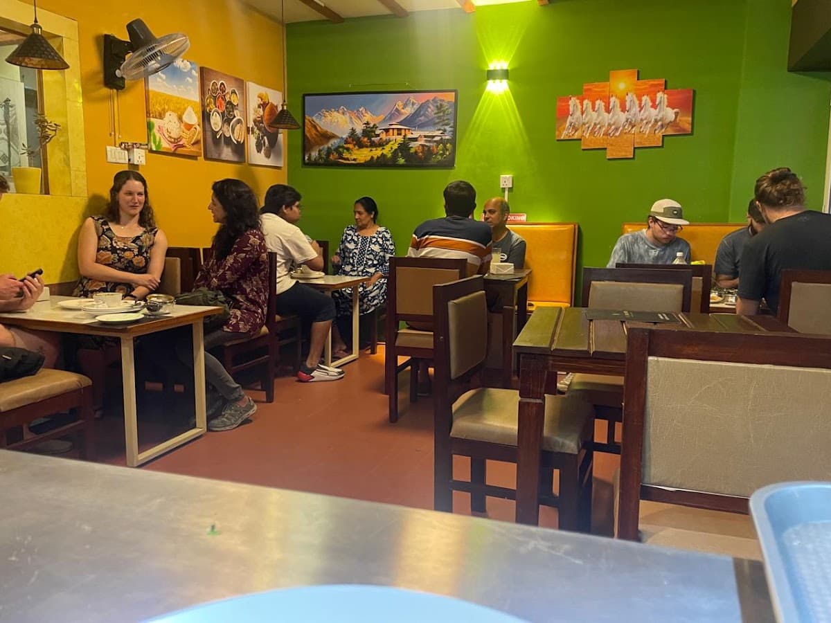 AKSHYAOM — photo by VEGMANDU VEG-VEGAN RESTAURANT