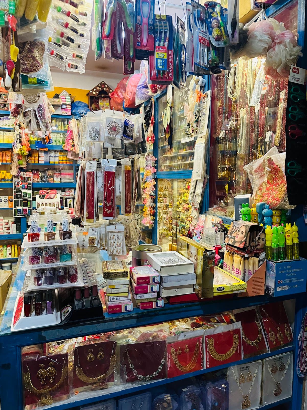 Anant Cosmetics & Suppliers — photo by Amit Sharma
