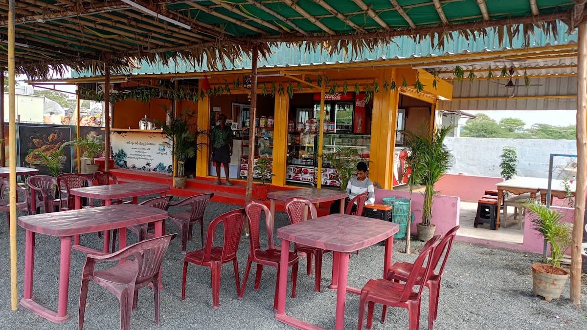 ANDHRA BLUE SEA TEA, COFFEE CAFE AND FAST FOODS — photo by ANDHRA BLUE SEA TEA, COFFEE CAFE AND FAST FOODS