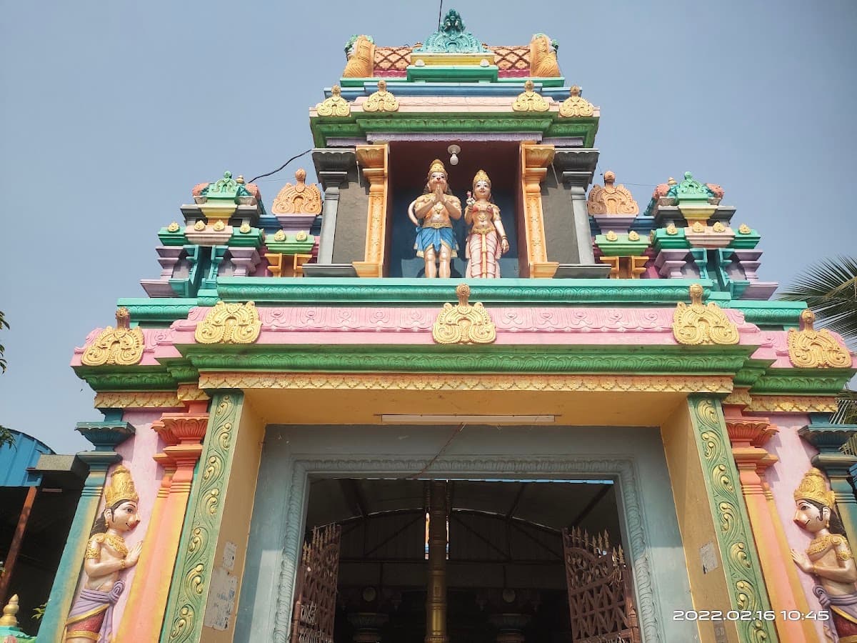 Anjaneya Swamy Temple — photo by KOPPULA MOHAN KRISHNA (KRISHNA)