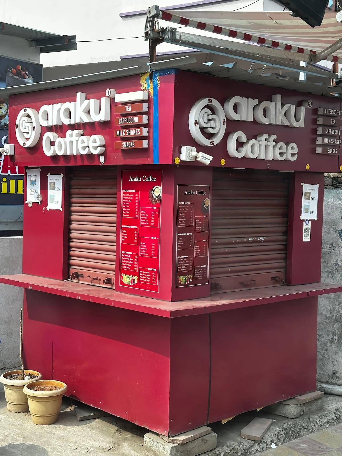ARAKU COFFEE SHOP — photo by Travel_Heals_Mind