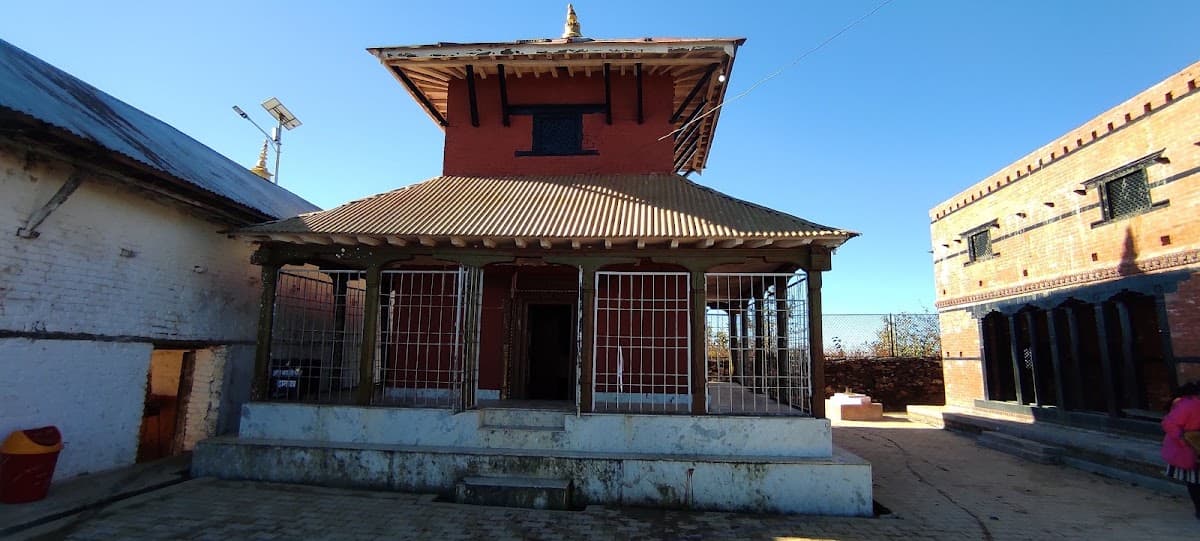 Arghakhanchi Gulmi Lodge — photo by mahadev