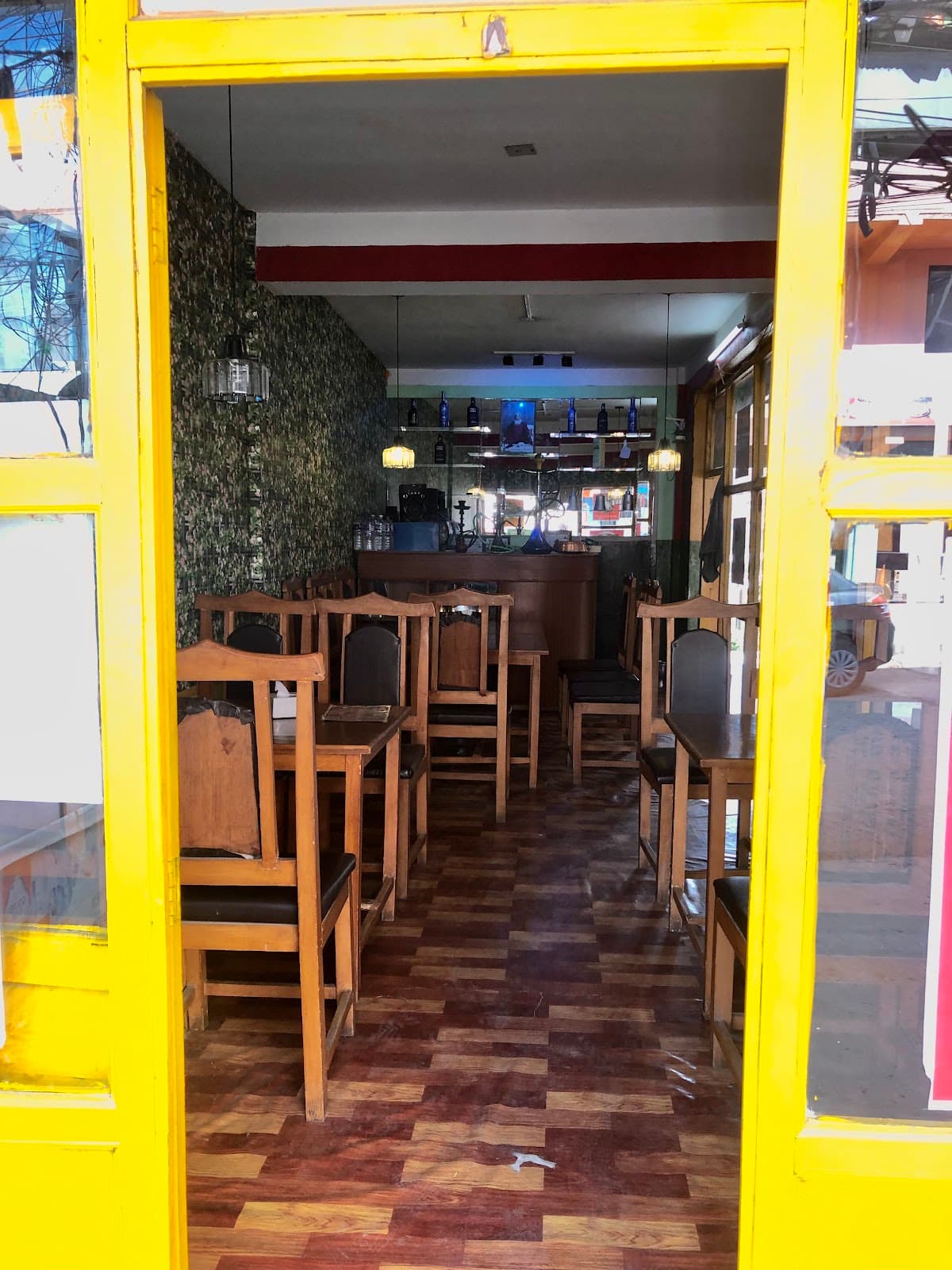 Asura Restaurant Garden of Food — photo by jigme phuntsok འཇིགས་མེད་ཕུན་ཚོགས།