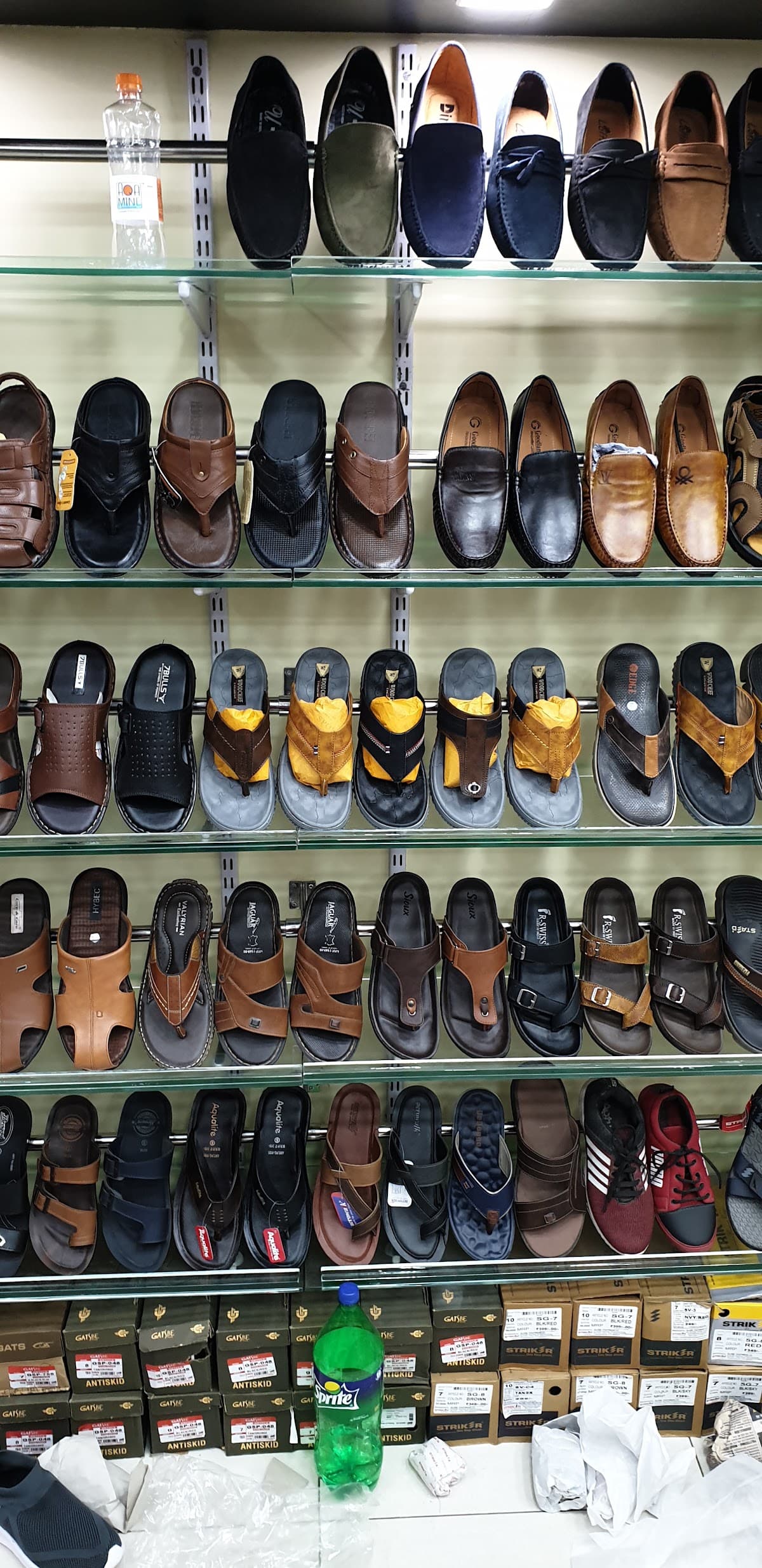 BABAI ABBAI FOOTWEAR STORE — photo by BABAI ABBAI FOOTWEAR STORE