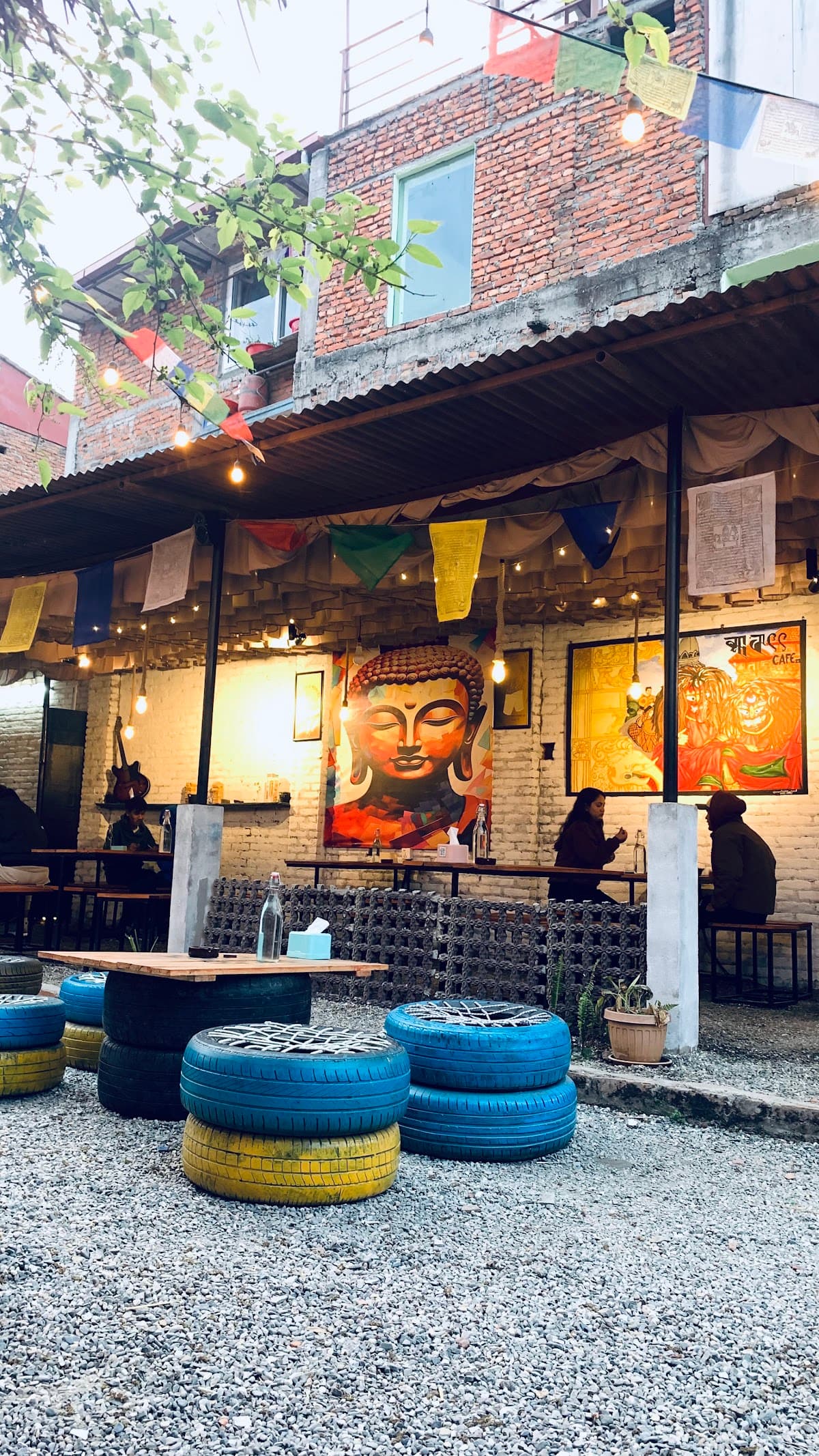 CAFE 22 — photo by Ridam Jung Thapa