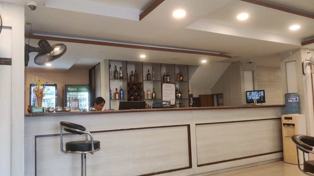 Cheers Loung and Bar — photo by Bijay Prajapati
