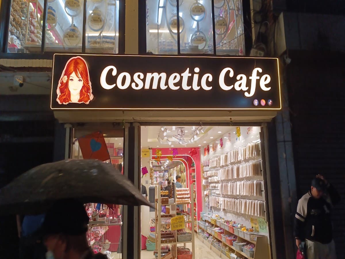 Cosmetic cafe Basantapur Store — photo by Pradeep Kalansooriya