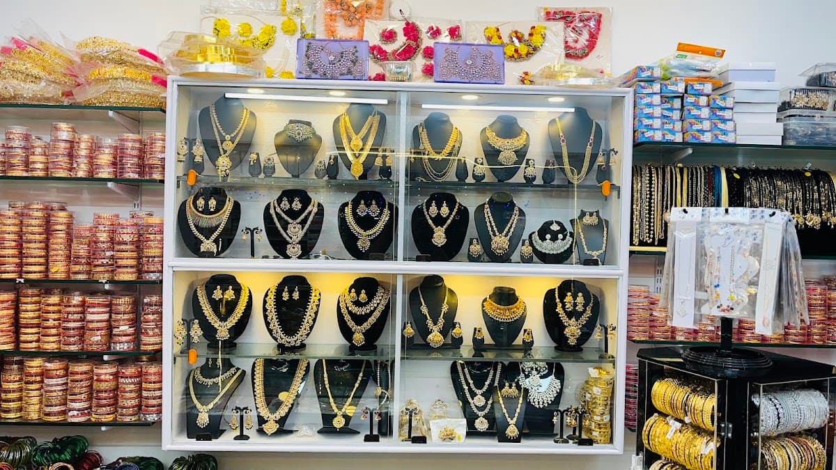 Ctha Bentex Jewellery & Fancy — photo by Ctha Bentex Jewellery & Fancy
