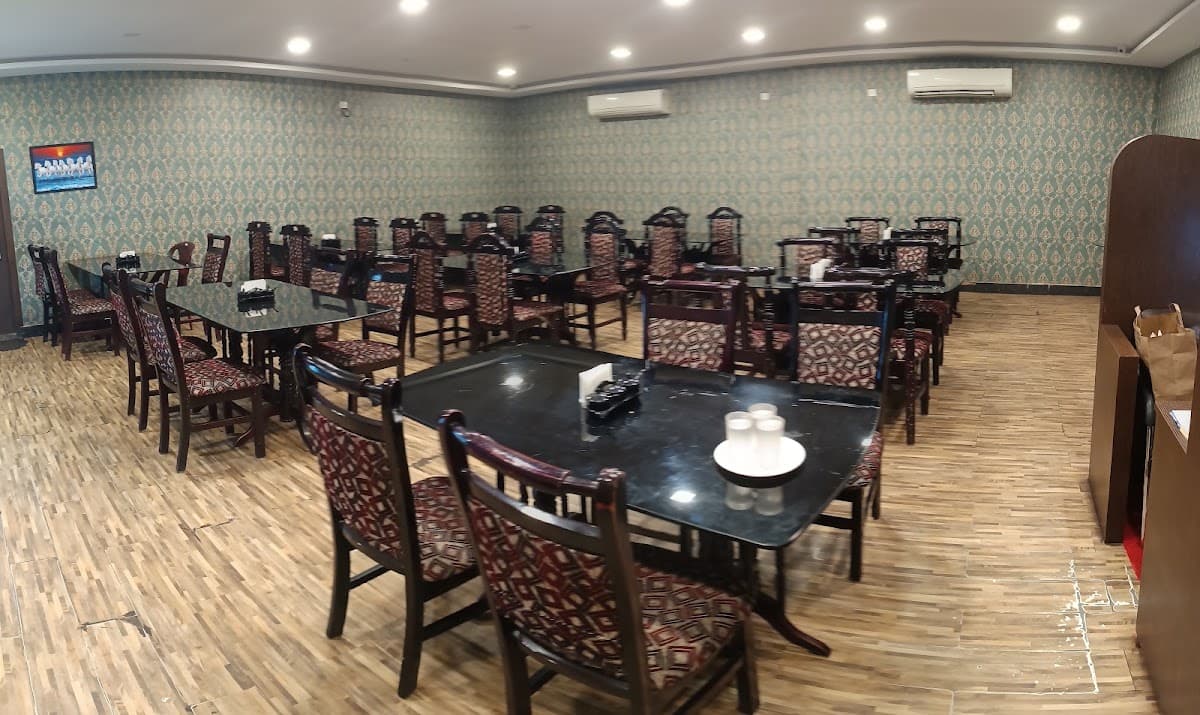 Desi Tadka - Pure Vegetarian North Indian Restaurant — photo by Desi Tadka - Pure Vegetarian North Indian Restaurant
