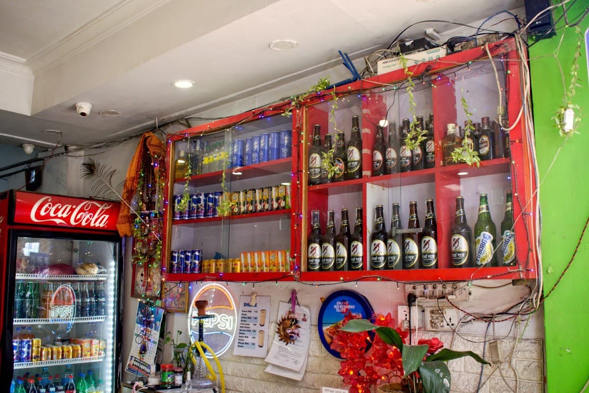 Dharahara Welcome Tapari Momo & Fast Food Restaurant — photo by Dharahara Welcome Tapari Momo & Fast Food Restaurant