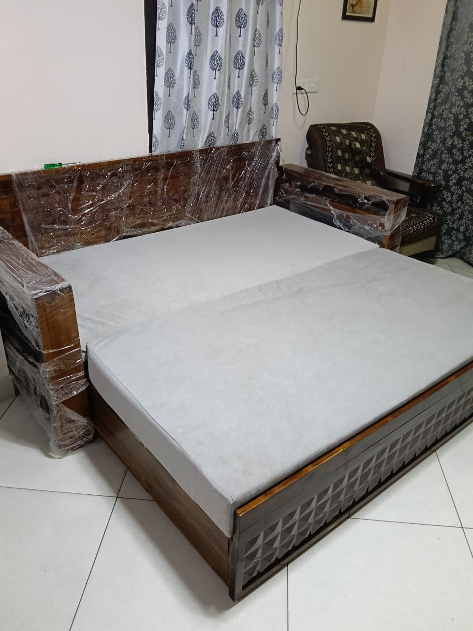 Eetansh Furnitures — photo by Ethans Furnitures