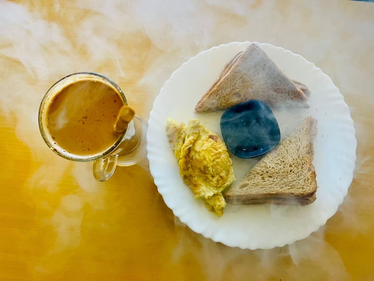 Feel Good Coffee Shop — photo by Raju Lama