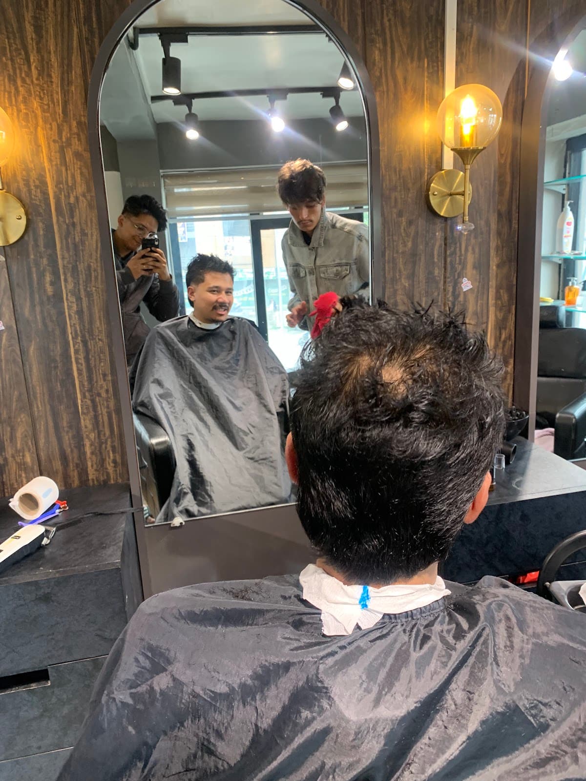Heka Hair Dressing — photo by Aryan Maharjan