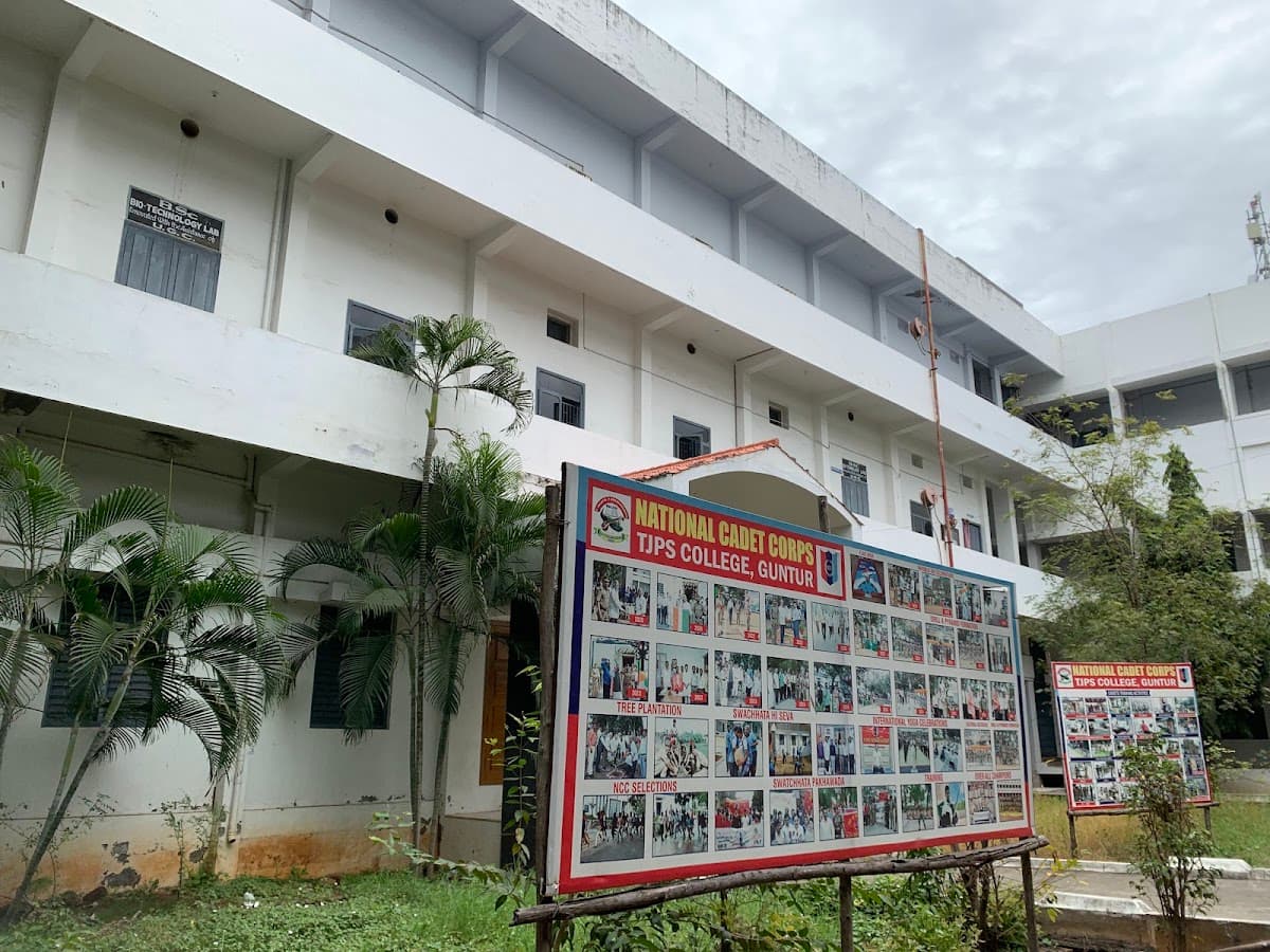 IGNOU Study Centre — photo by Divya Destiny