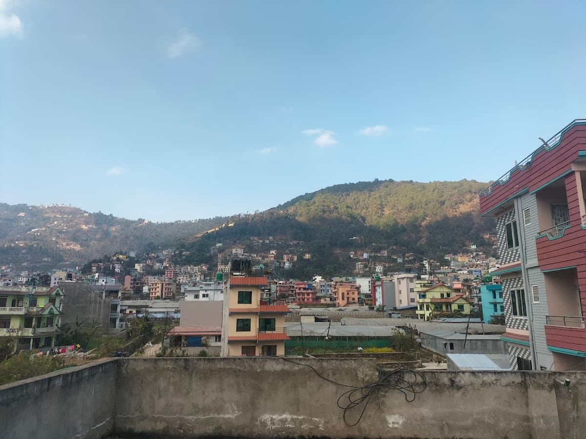 च्वास्स धादिङ्गे म:म — photo by Sangam