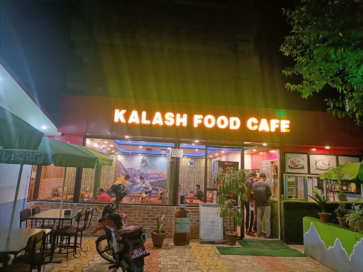 Kalash Food Cafe — photo by Sandesh Upadhyaya