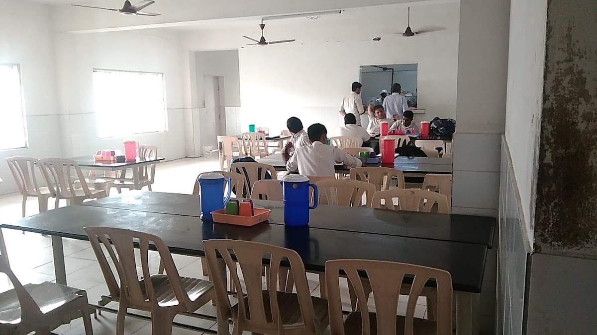 KMC hospital canteen — photo by Mothukuri Vamsi Krishna