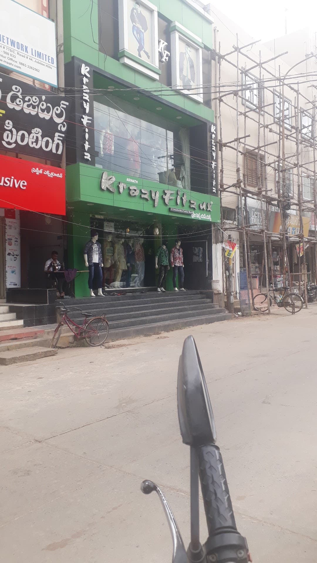 Krazy Fitz NX — photo by satyanarayana vasantha