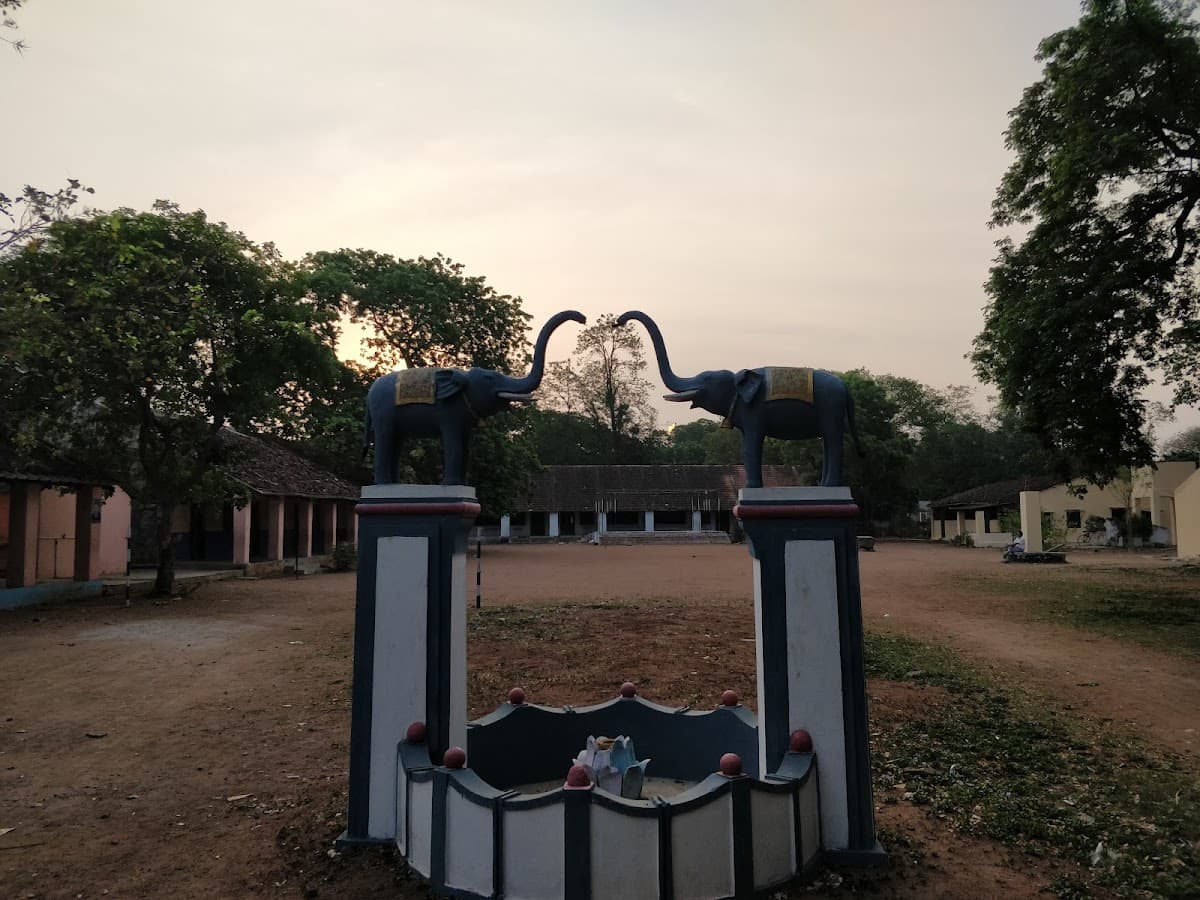 L.E.M. High School - AELC — photo by Srinivasa Rao T