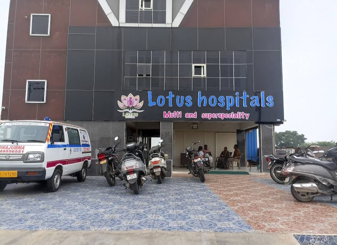 LOTUS HOSPITALS Multi & Superspeciality — photo by micky mahi