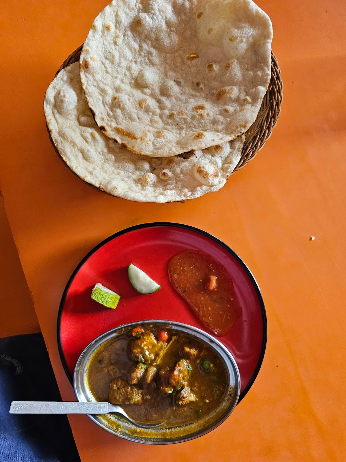 Lumbini Tandoori Bhojanalaya - Purano Sinamangal — photo by Barun Gautam