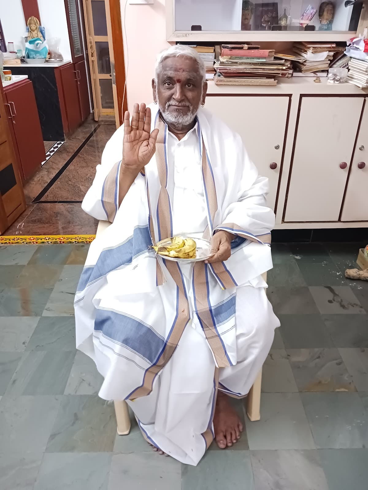 గొల్లపూడి గౌరీశంకరశాస్త్రి గారు(M.A జ్యోతిష్యం) -"లోకకల్యాణసంస్కృతి" - "చింతామణి" నిలయం — photo by గొల్లపూడి గౌరీశంకరశాస్త్రి గారు(M.A జ్యోతిష్యం) -"లోకకల్యాణసంస్కృతి" - "చింతామణి" నిలయం