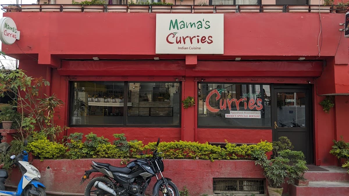 Mama's Curries — photo by PURKuti SAGAR