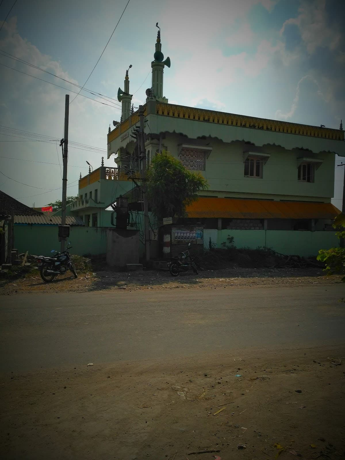 Markaz Masjid — photo by Shabber Shaik