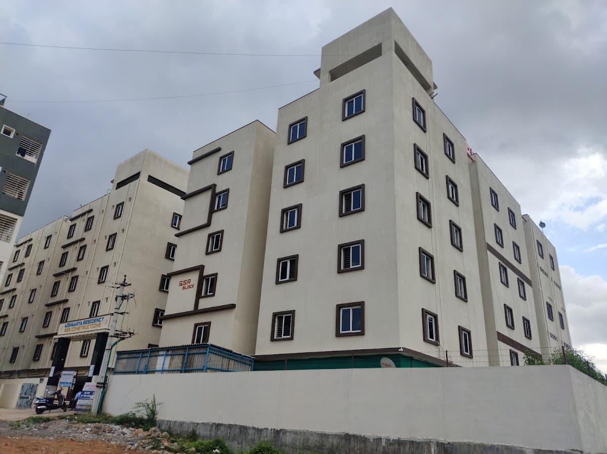 Mayuri Bhavan ( Sri Chaitanya Junior College ) Reddypalem Guntur — photo by Mayuri Bhavan ( Sri Chaitanya Junior College ) Reddypalem Guntur